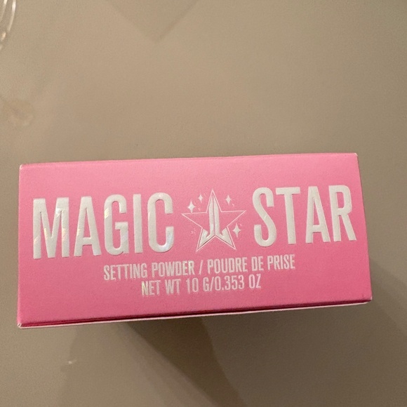 Jeffree Star Cosmetics Magic Star Setting Powder - Picture 2 of 3